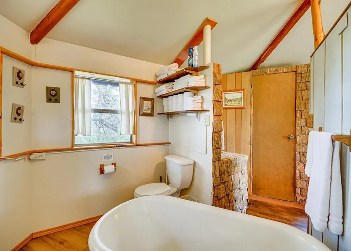 Holiday home 'snowflake Cabin' - Mins To Cody & Red Lodge! Clark